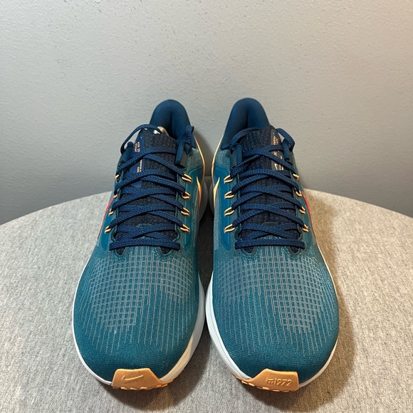 Nike Air Zoom Pegasus 39 Spruce Crimson Running Men's Shoe Size 11 DH4071-302 - Picture 3 of 10